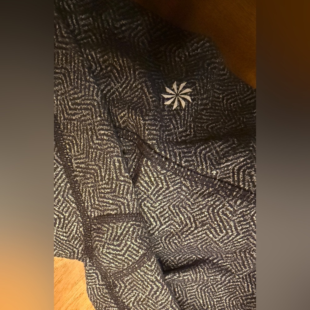 Athleta Gray Patterned Leggings - image 7